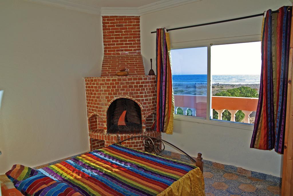 Hôtel Zen Surf Beach House à Aourir Extérieur photo
